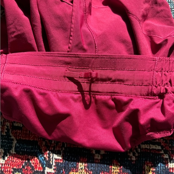 Lululemon Hotty Hot High-Rise Lined Shorts - Picture 7 of 8